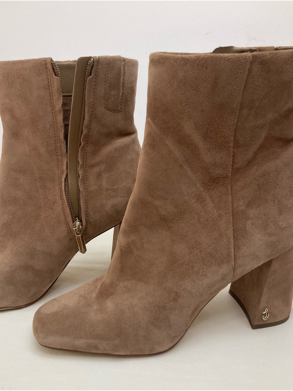 Sam Edelman Women's Taupe Suede Block Heel Ankle Boots with zipper 8.5 - Picture 2 of 10